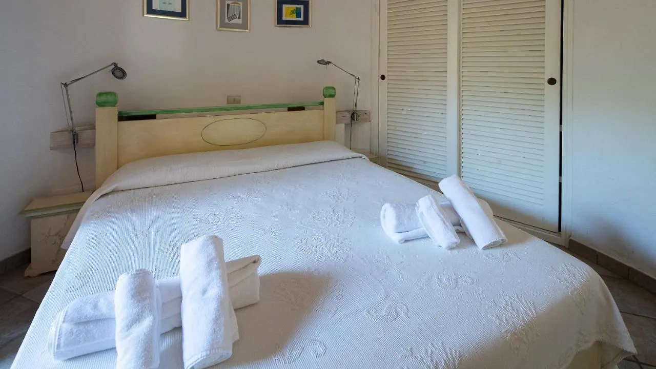 Welcomely - Villa Acqua Marina Golfo Aranci 0*,  Italy